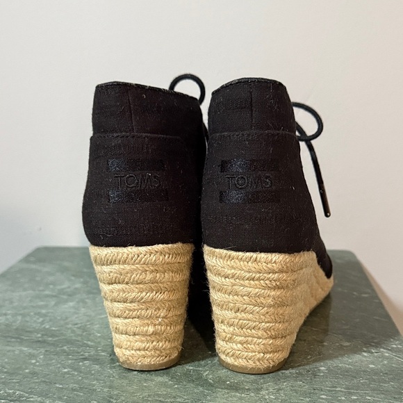 TOMS Canvas Black Wedge Ankle Boots - Picture 4 of 8